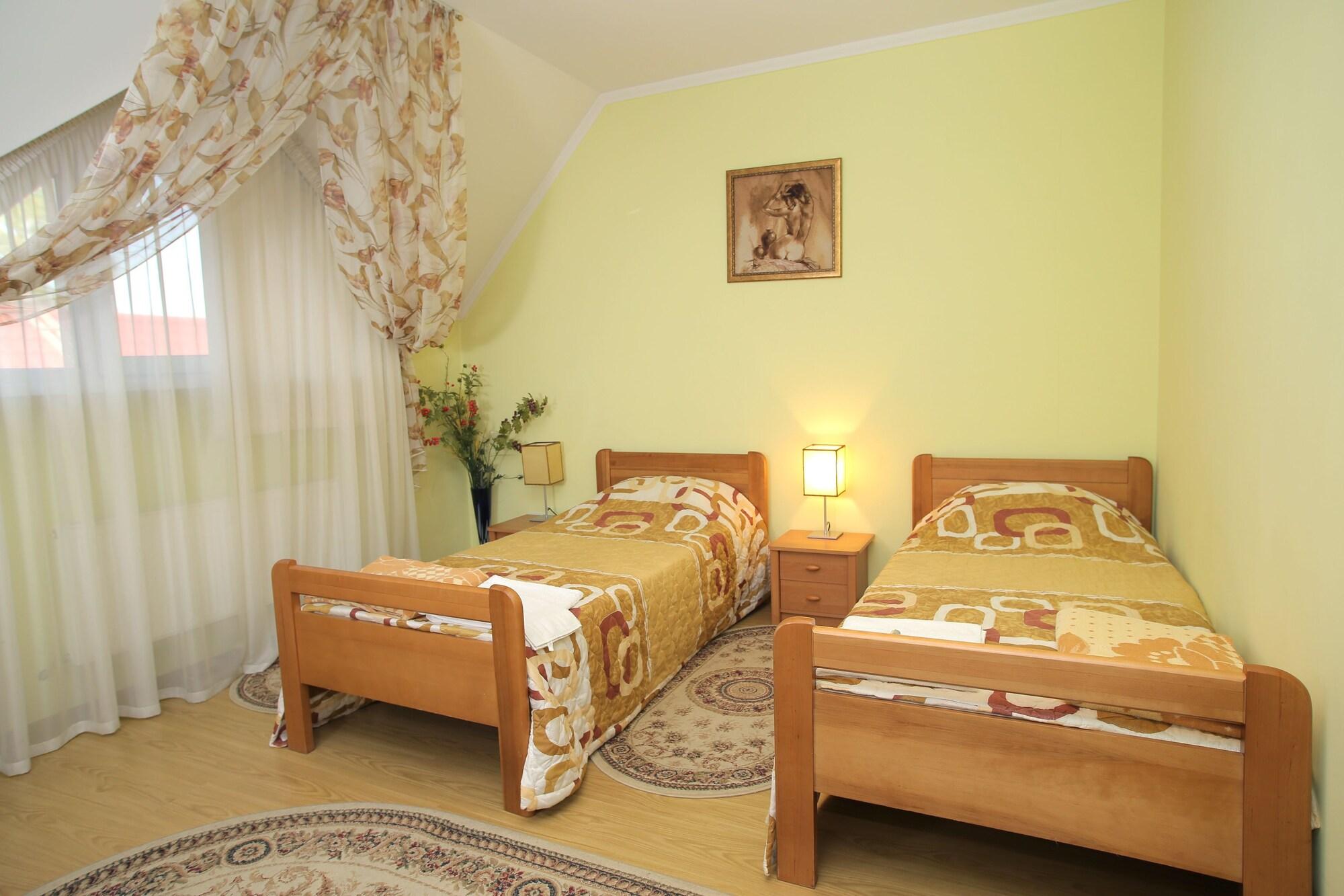 Majami Hotel Кишинёв Экстерьер фото