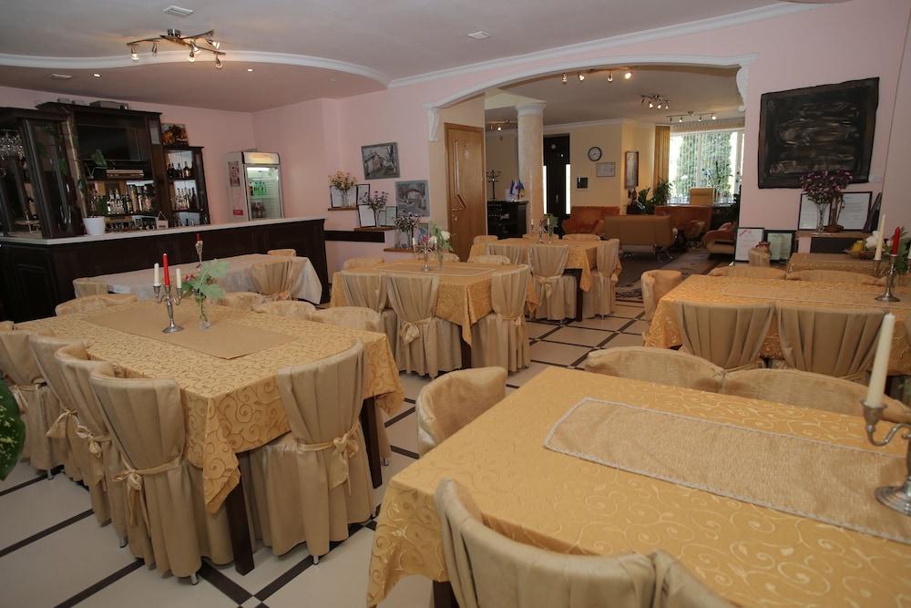 Majami Hotel Кишинёв Экстерьер фото