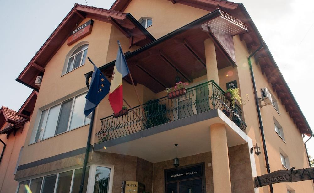 Majami Hotel Кишинёв Экстерьер фото