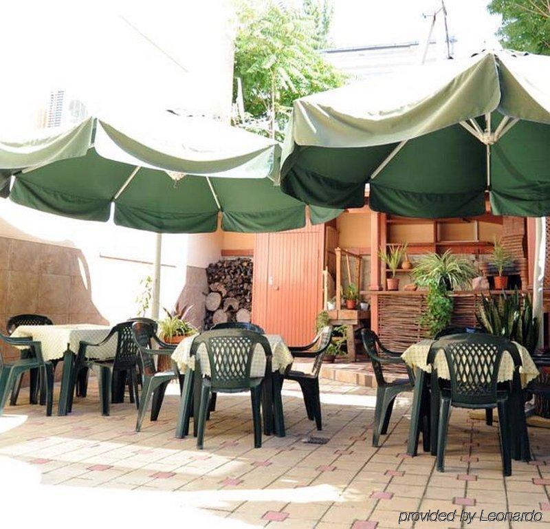Majami Hotel Кишинёв Экстерьер фото