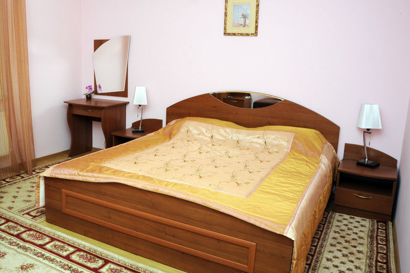 Majami Hotel Кишинёв Экстерьер фото